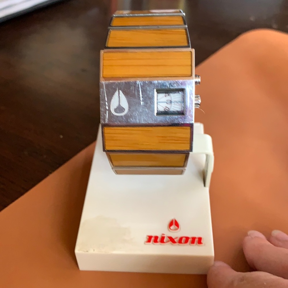 Nixon The Rotolog